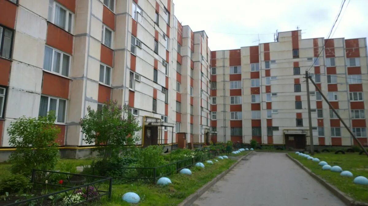 Городской поселок приладожский. Городской поселок приладожский. Приладожский фото. Назия (приладожское городское поселение). Дк приладожский.