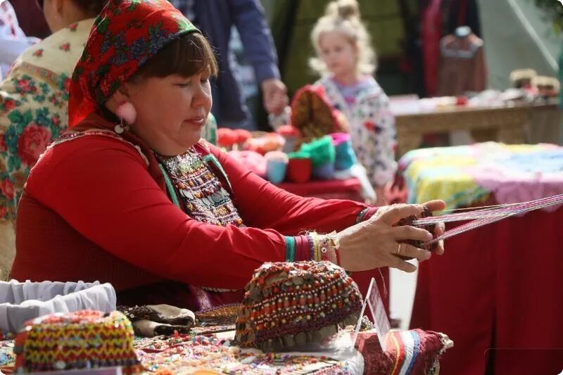 Когда будет день народа. День народов среднего Урала. Празднование народов среднего Урала. Традиции народов Свердловской области. Национальные праздники Урала.