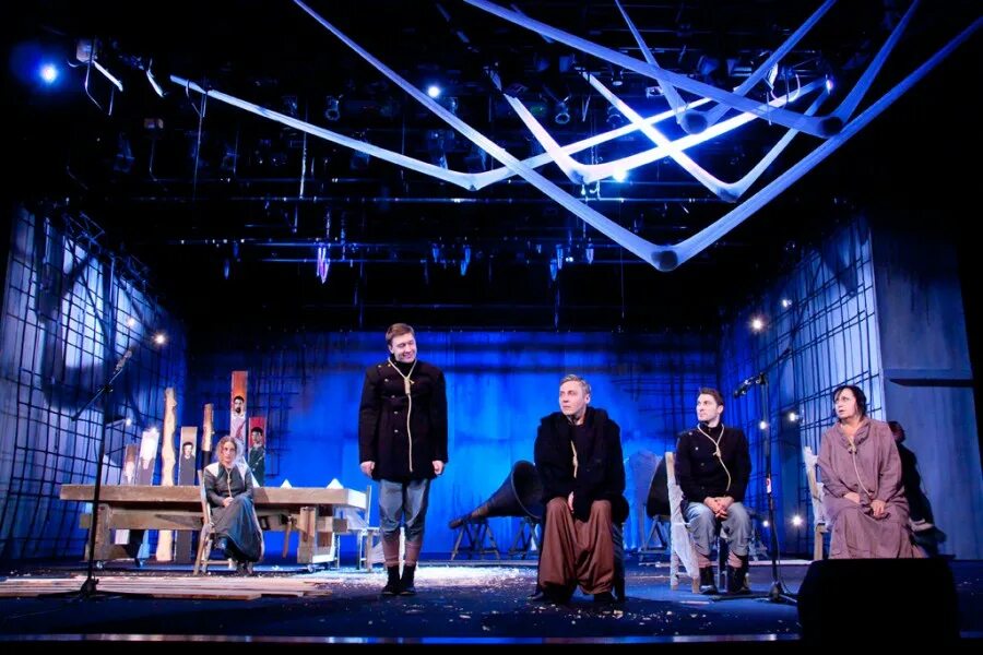 актеры драматического театра новокузнецк. мальчики новокузнецк спектакль. малая сцена драмтеатра новокузнецк. сказки венского леса новокузнецкий драматический театр. новокузнецк драмтеатр спектакль.