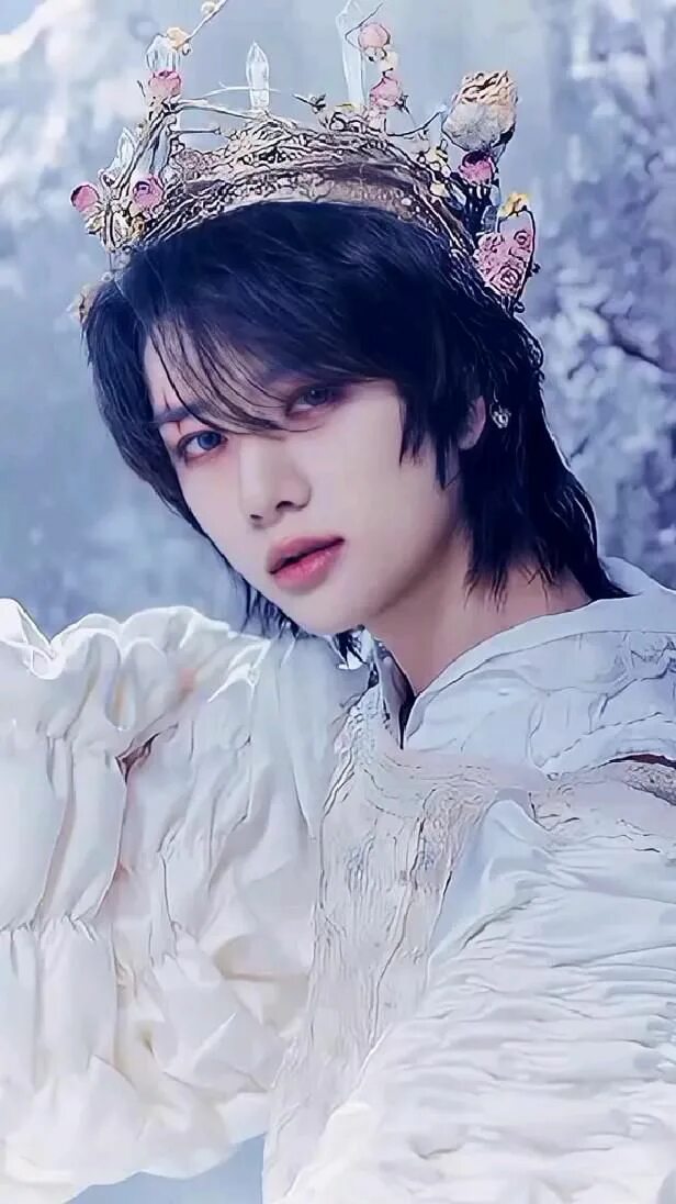 Txt frozen. Choi Beomgyu. Чхве Бомгю 2022. Чхве Бомгю 2021. Txt Beomgyu 2021.