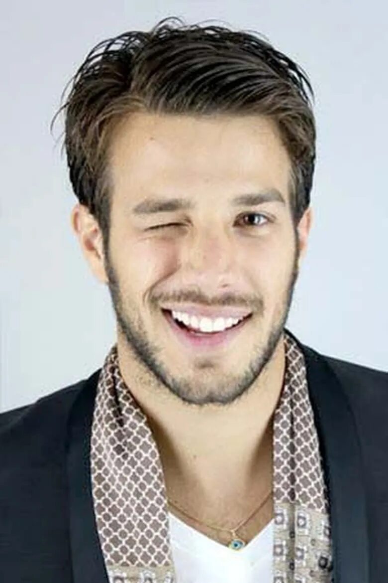 Сердар йигит боец. Умур йигит ванлы биография. Умут йигит ванлы. Умур йигит ванлы личная жизнь. Умур йигит ванлы.