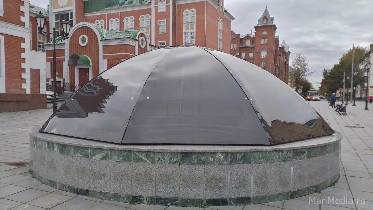 Вазы в йошкар оле. Купол йошкар-ола. завод купол йошкар-ола. йошкар-ола фонтаны. фонтан купол.