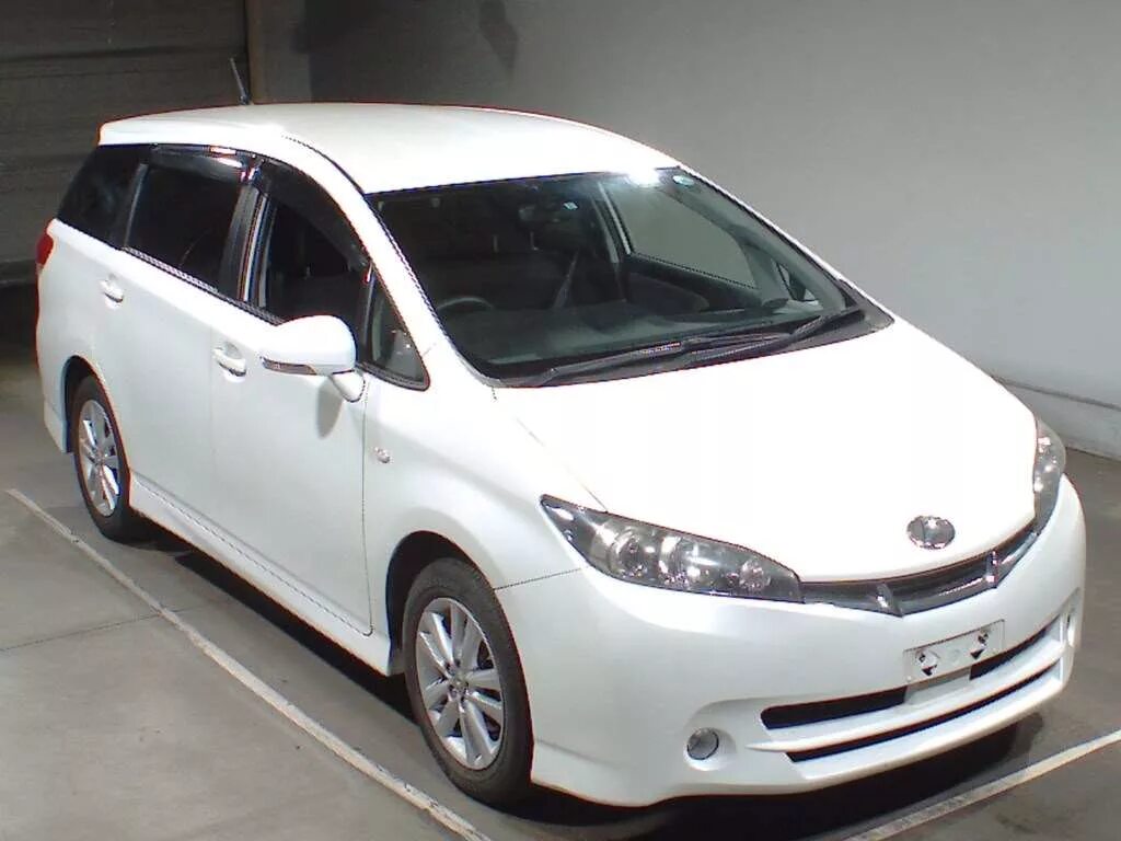 Тойота Виш 2010. Toyota Wish 2010. Серый Тойота Виш 2012. Тойота Виш с панорамной крышей.