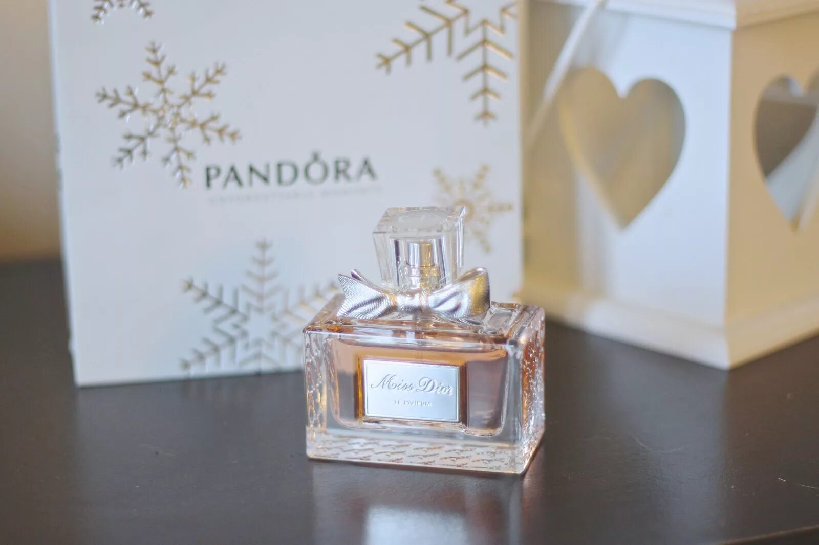 духи пандора магнит косметик. парфюмерно косметический набор для женщин pandora. парфюмерно косметический набор для женщин pandora. Sergio nero женские туалетная вода pandora.