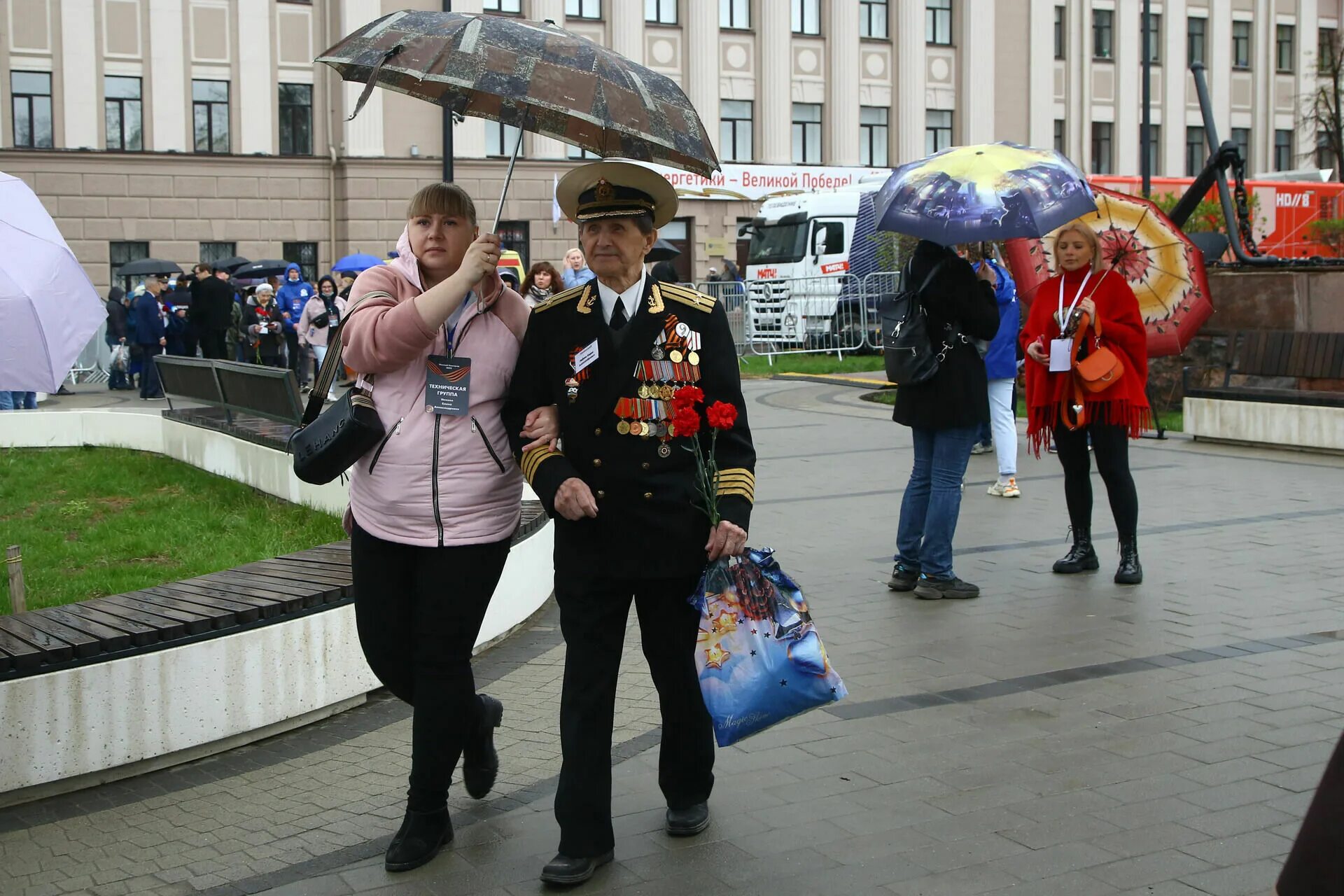 9 мая в нижнем новгороде. Парад в Нижнем Новгороде 2020. Нижний Новгород парад 9 мая 2022. Парад в Нижнем Новгороде 2015. Нижний Новгород парад авиационный.