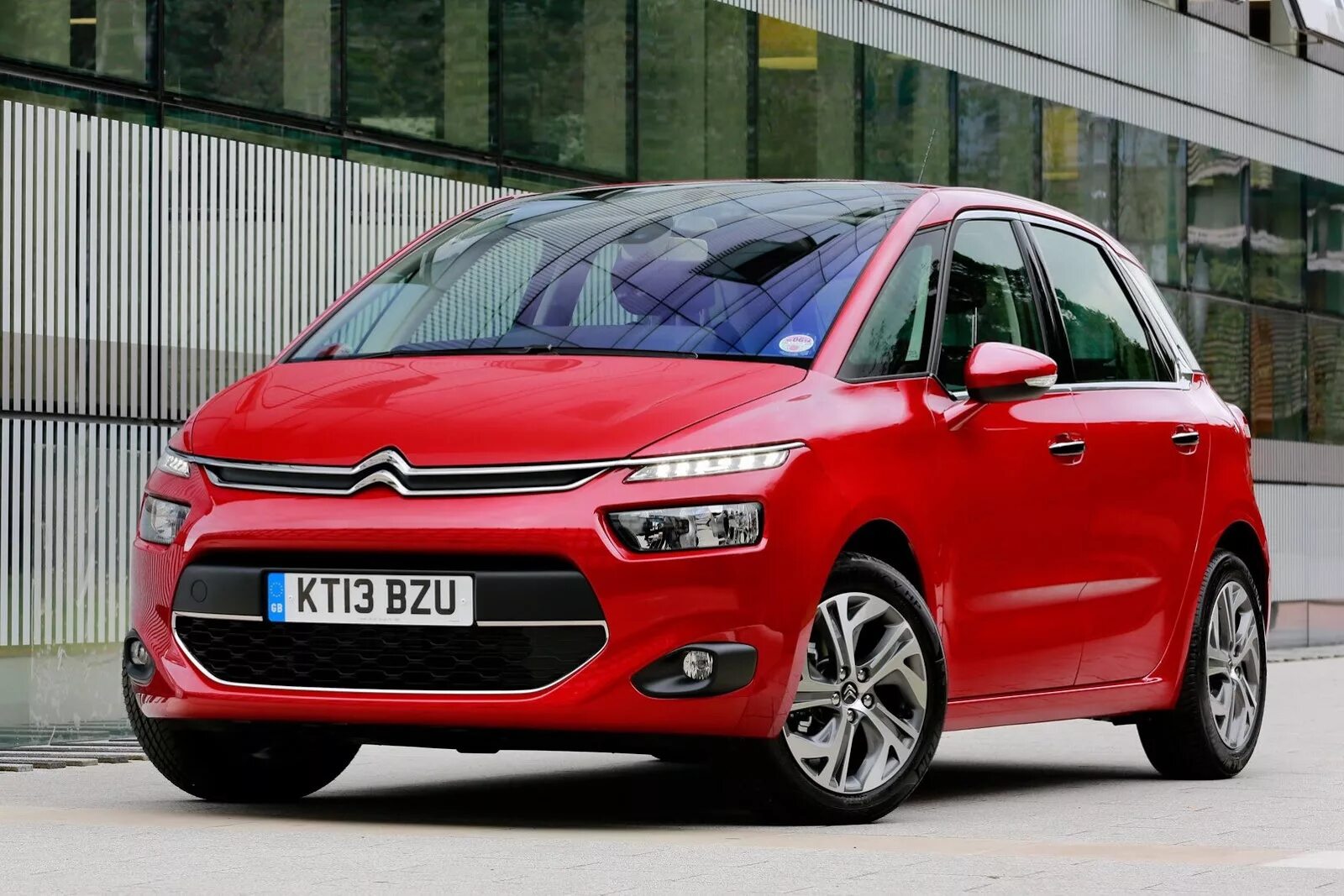 Citroen c4 picasso. Citroen c4 picasso 2013. Citroen c4 picasso 2013. Citroen c4 picasso 2013. Citroën c4 хэтчбек.