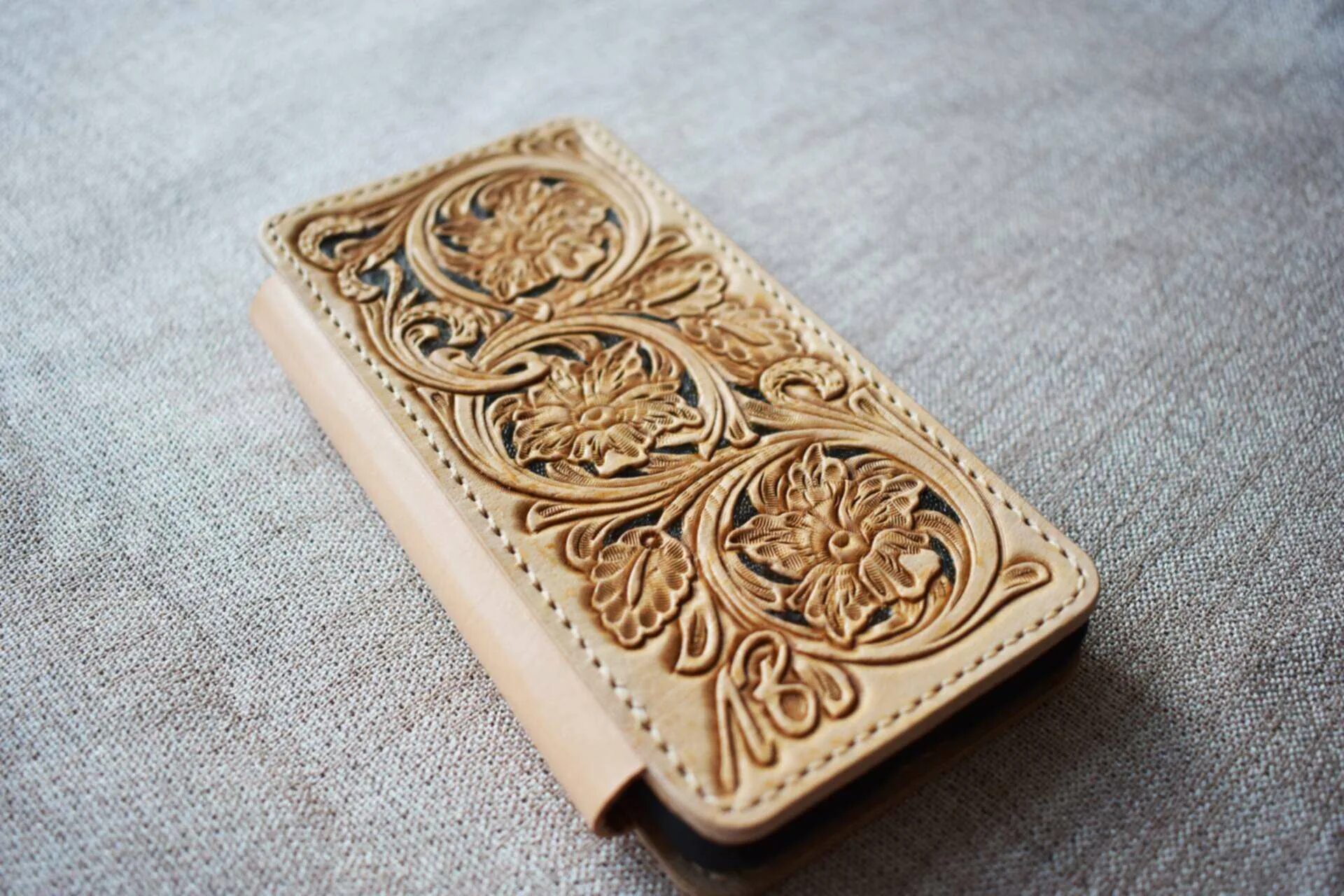Unique case. Чехол для телефона из кожи своими руками. cover case.