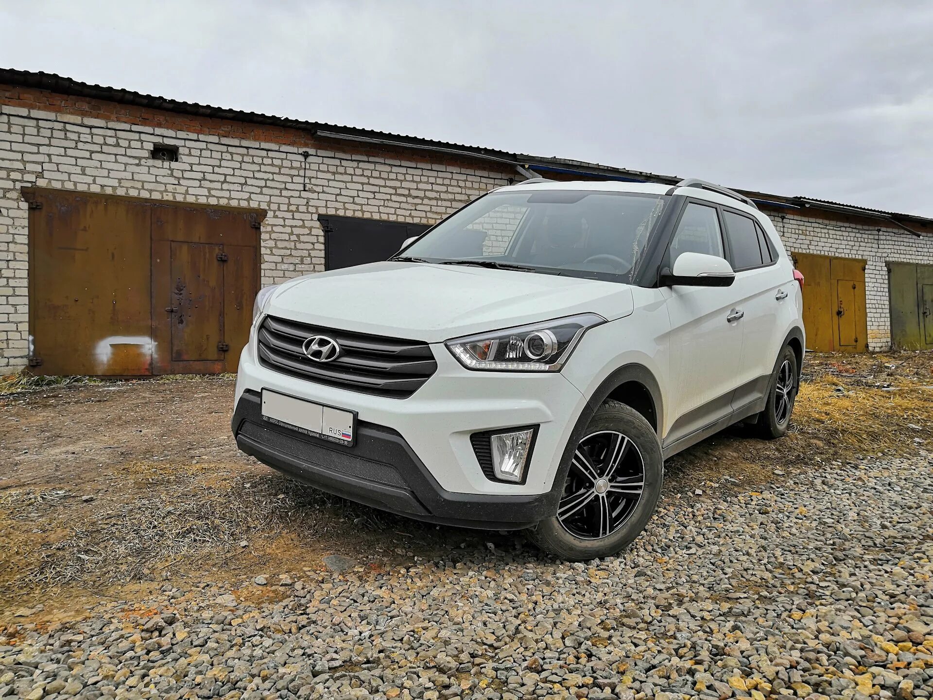 Creta hyundai 17. R16 на Хендай Крета. Hyundai Creta r17. Hyundai Creta r20. Hyundai Creta r18.