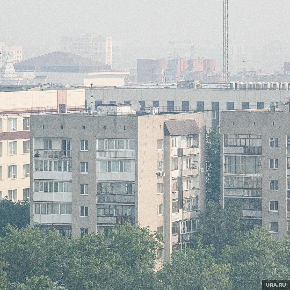 Тюмень дымка. Тюмень дымка. Город без людей. Пожар в тюмени. Тюмень дымка.