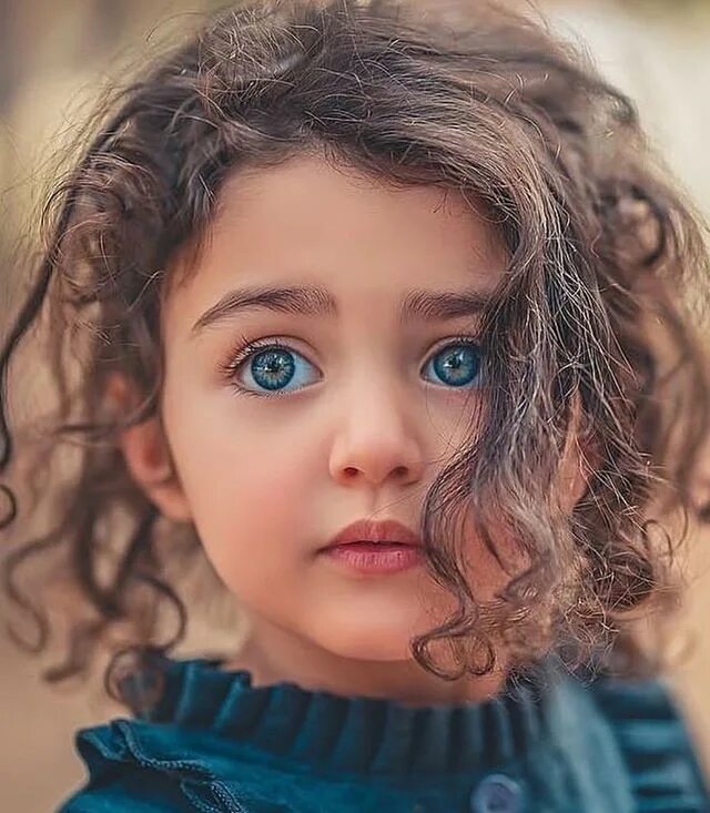 Чудесные глазки. Красивые дети с большими глазами. Красивые армянские дети. Необычные дети. Дети с необычными глазами.
