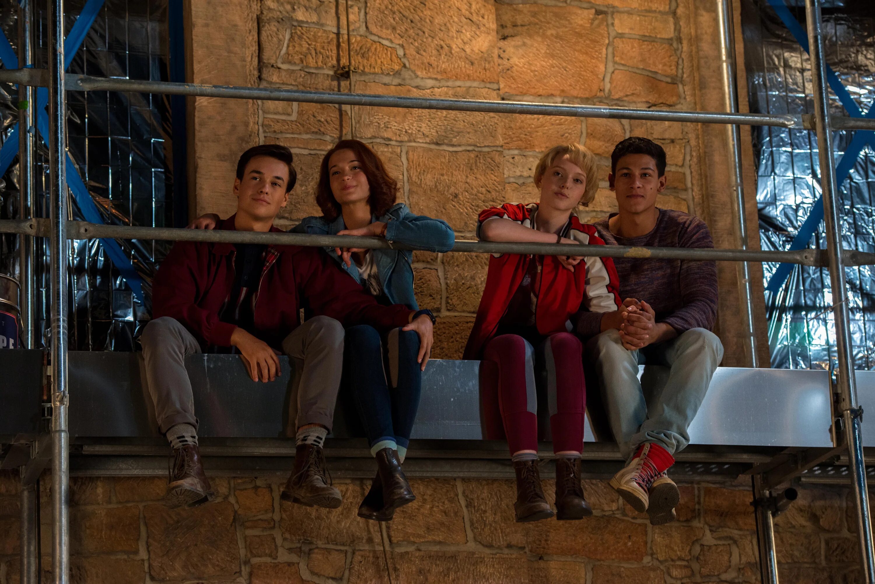 Лили роуз депп йоганутые. Bibi & tina - tohuwabohu total!. Девочка против монстра фильм 2012 hdrezka. Девушка vs баба. Лиза-мари королл фильмы.