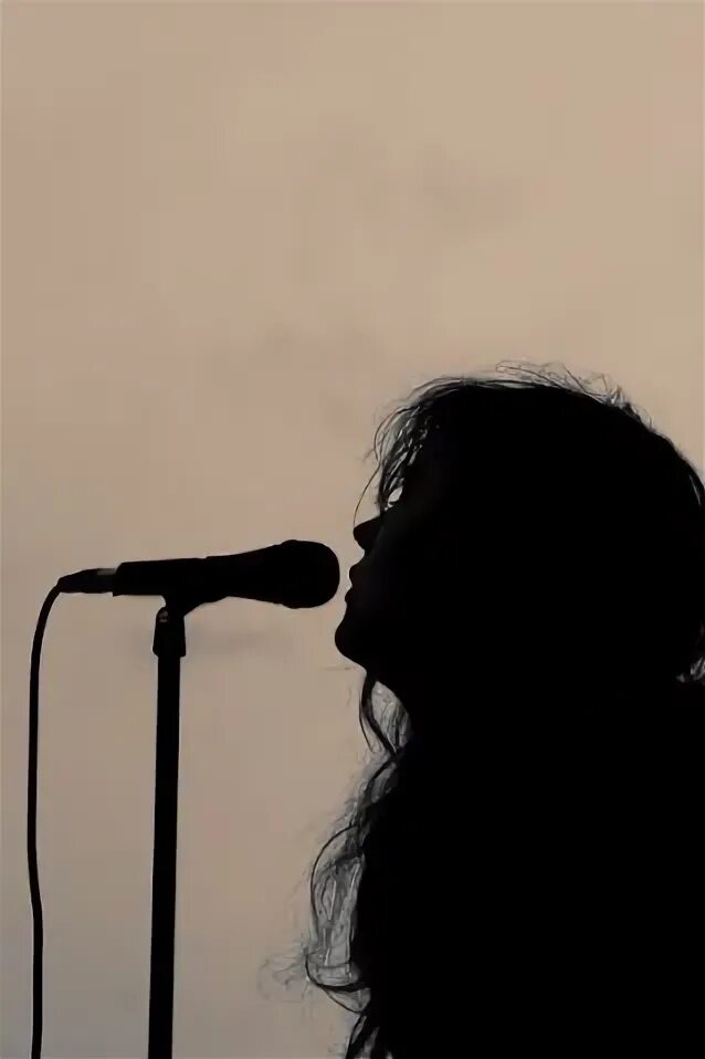 Around silence. Status about eat. The mood was muted. Around silence. Around silence.