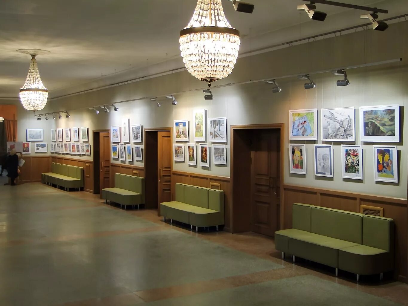 Прилукская 37 дом народного творчества спб. Красноселькуп ямало-ненецкий автономный округ. Калуга центральный дом народного творчества. Дом народного творчества и досуга. Алейск студия танца.