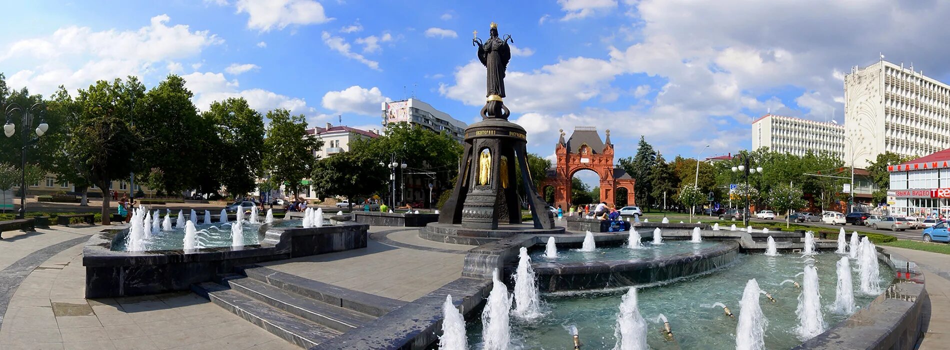 Краснодарский край город на т. Триумфальная арка в городе краснодаре. Город туапсе краснодарский край. Краснодарский край город на т. Краснодарский край город на т.