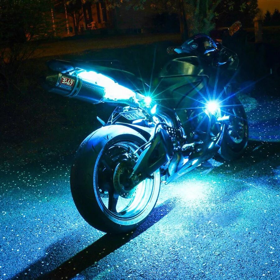 Светящиеся мотоциклы. Yamaha r1 неон. Ямаха r1 с подсветкой. Yamaha r6 с подсветкой. Yamaha r6 2005 неоновая подсветка.