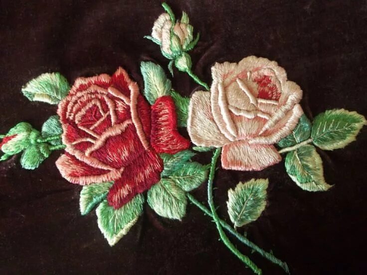 Цветы гладью. Объемная вышивка. Гладь видео. Вышивка гладью. Бразильская вышивка клавдия сарро.