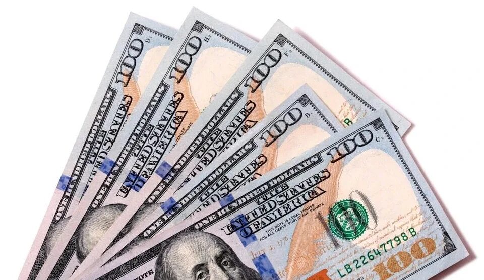 100 долларов. 10900 в долларах. 150 долларов в рублях. 500 долларов. Фото доллар и рубль.