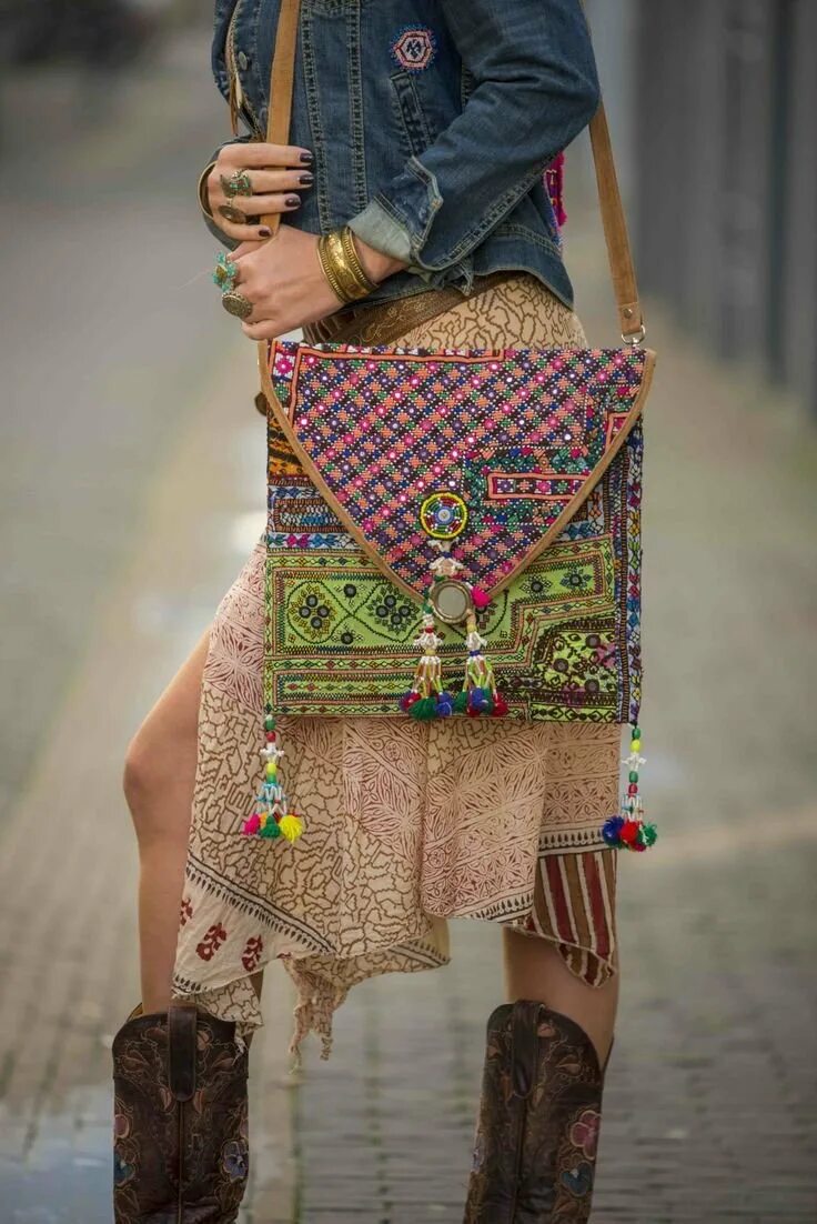 Ванесса паради бохо шик. Хиппи бохо шик стиль. Бохо шик 2021. Стиль бохо дебора. Хиппи бохо шик.