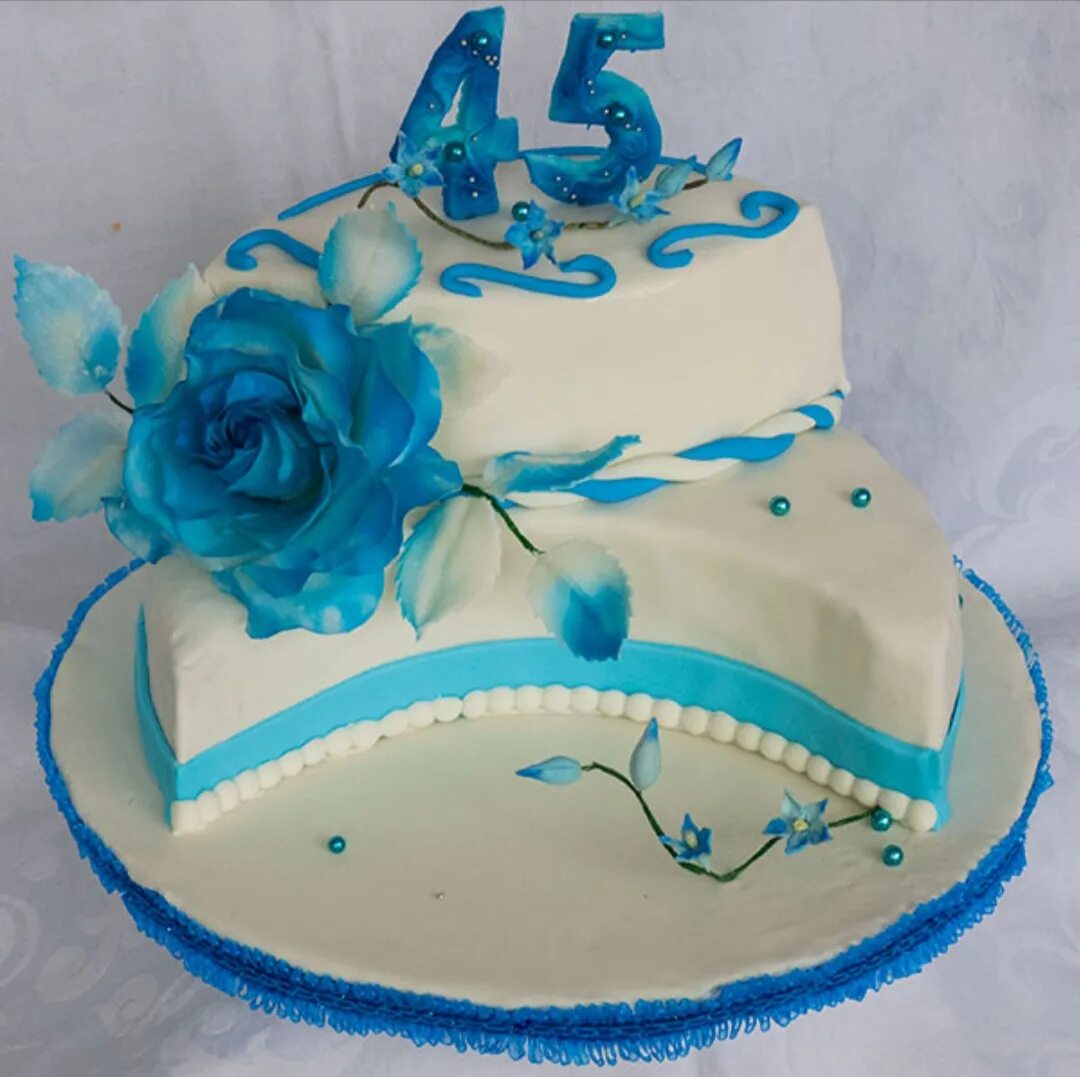 свадьба в замке. сапфировая свадьба фотоколлаж. подарок родителям на годовщину свадьбы 45 лет. торт на сапфировую свадьбу. торт на сапфировую годовщину свадьбы.