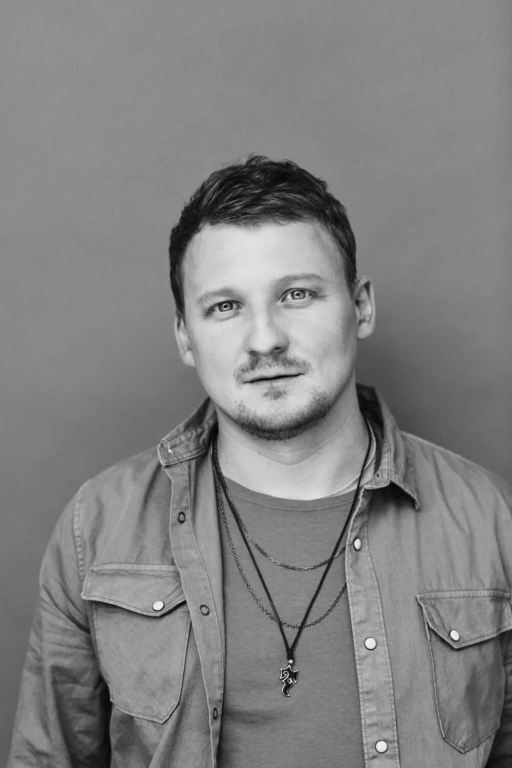 Михаил Бублик выступит с новой программой "Маяк" в Омске АиФ Омск