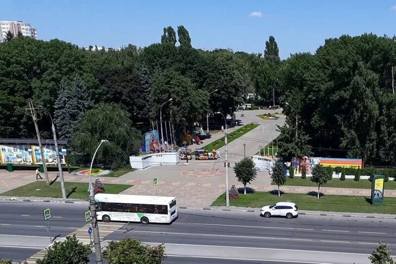 Быханов сад веб камера. Быханов сад веб камера. Быханов сад липецк достопримечательность. Быханов сад липецк. Быханов парк липецк.