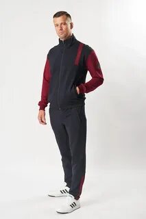 Спортивный костюм m