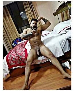 Imágenes de hombres desnudos verga - Hombres desnudos con el pene duro