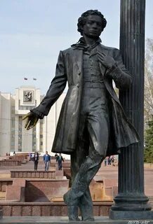 Памятник а с пушкину пушкин