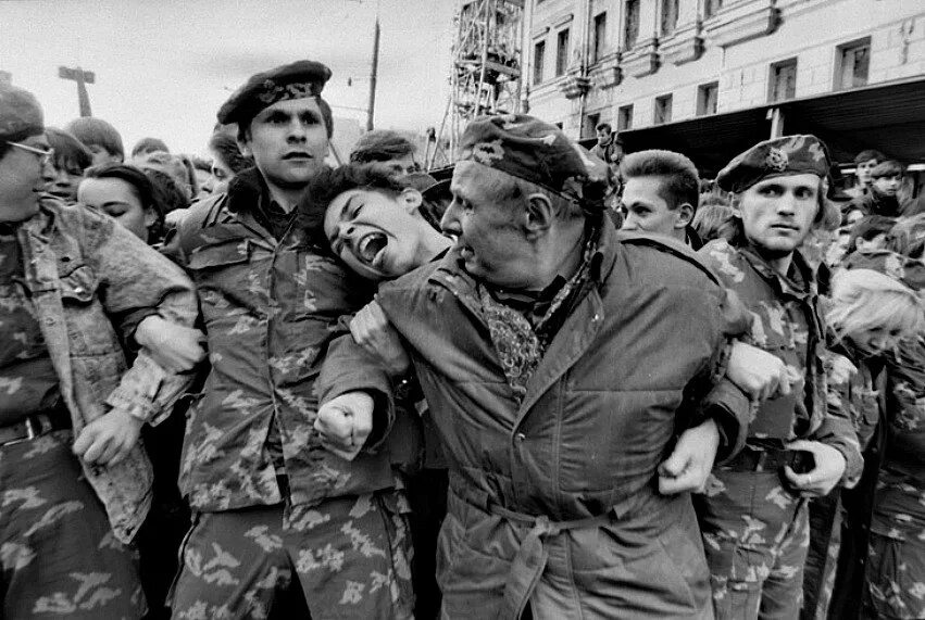 1993 век. Пуч 90 годов Москва. 90-Е годы. 90 Годы в России. Россия 1990-х годов.