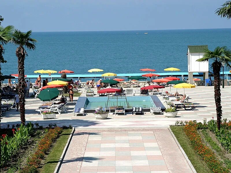 пансионат гренада лазаревское официальный сайт. санаторий гренада в лазаревском. санаторий орбита 1 адлер. южное взморье адлер 2022. лучшие пансионаты сочи с собственным пляжем.