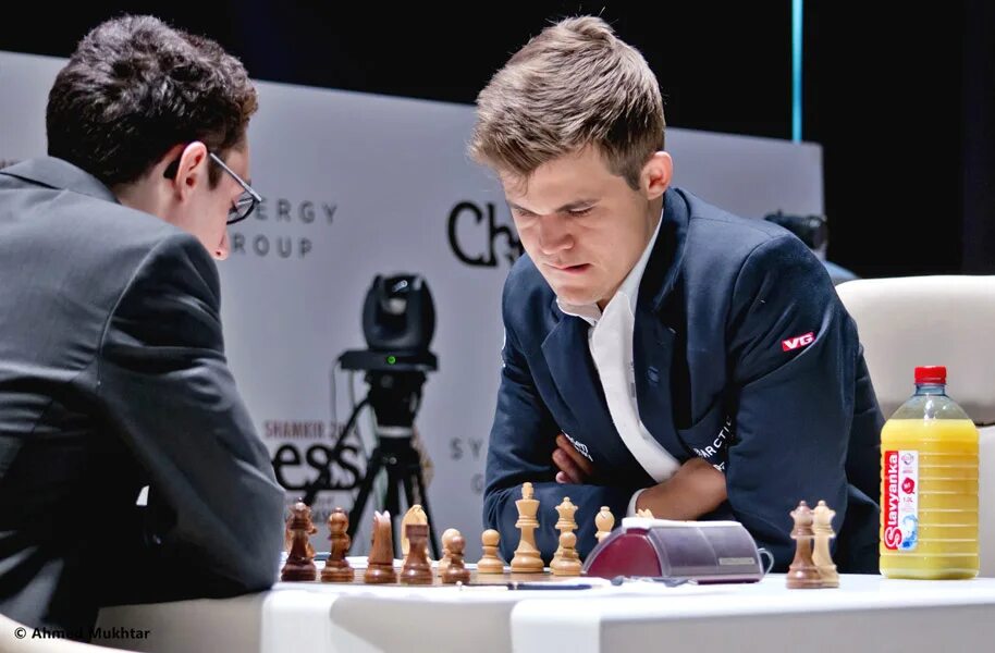 Орхан багиров chess. Магнус карлсен 2023. Американские шахматы. Chess high-glass chess set магнитные. Классические шахматные фигуры.