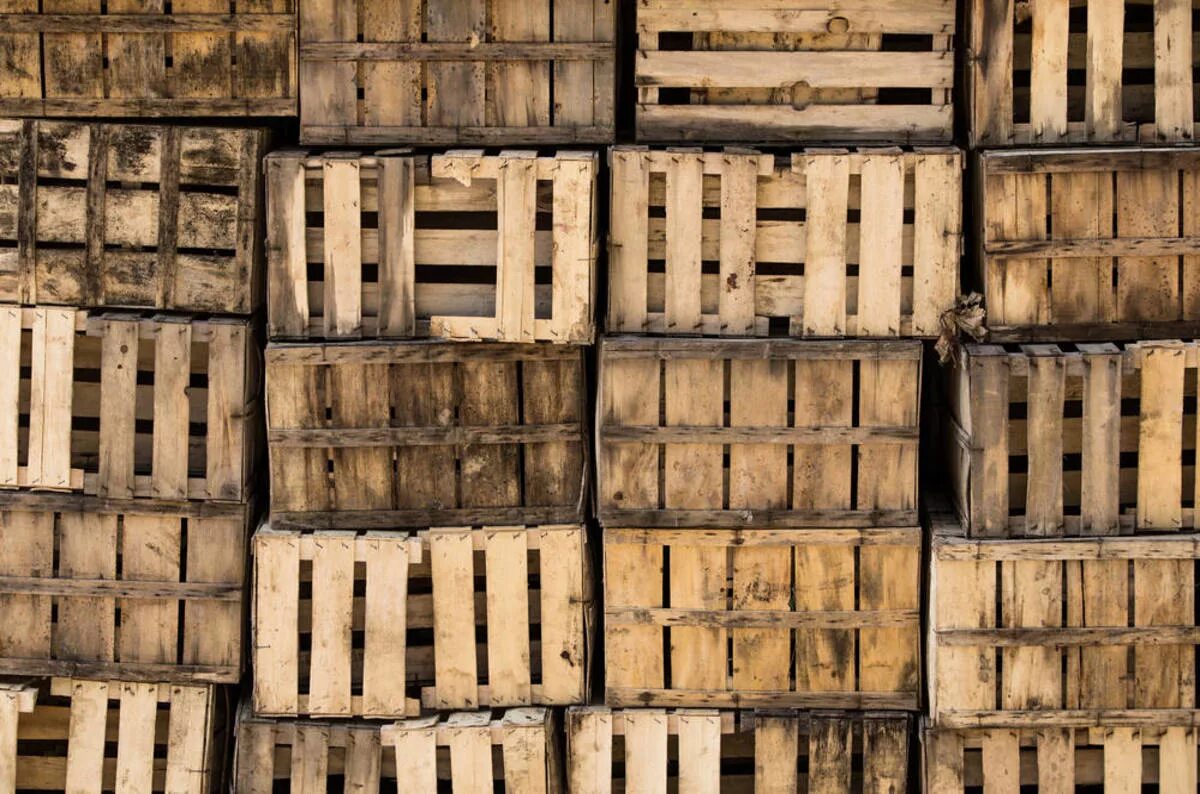 Once human crates map. Warehouse wall надпись. crate. derevniy sklad стена. crates banded together.