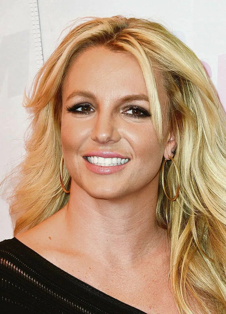 Сколько спирс. Бритни. britney spears. бритни спирс 2025. . бритни бритни спирс.