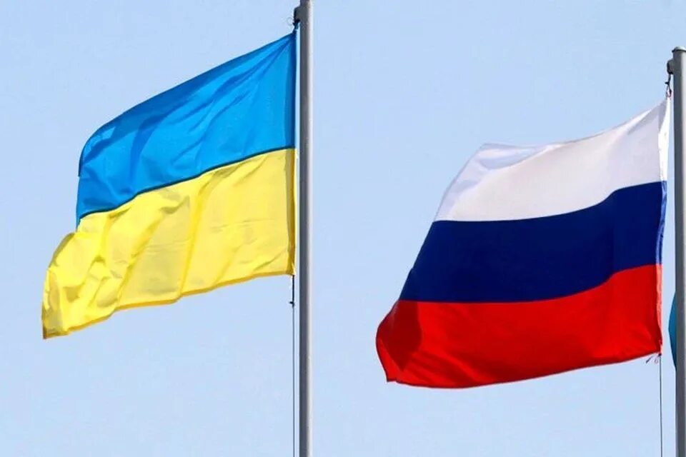 Российско украинский флаг. Флаг украины. Российско-украинский конфликт. Отношения с украиной последние. Отношения между россией и украиной.