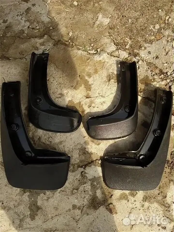Novline брызговики opel mokka. Брызговики передние опель мокка. Оригинальные брызговики опель. Оригинальные брызговики опель. Задние брызговики опель астра h.