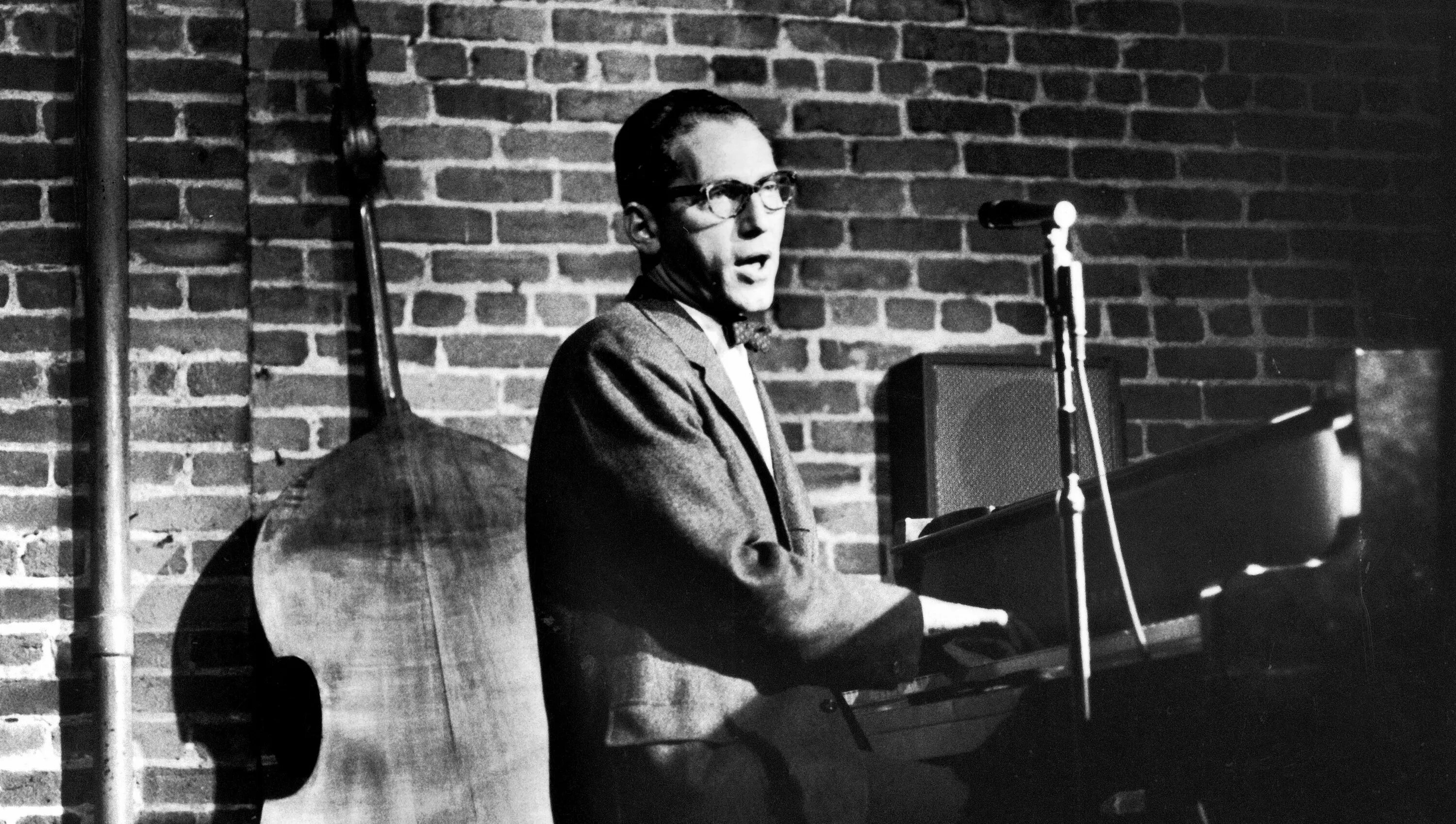 Tom lehrer. Том Лерер. Лерер. Tom Lehrer in Concert том Лерер.