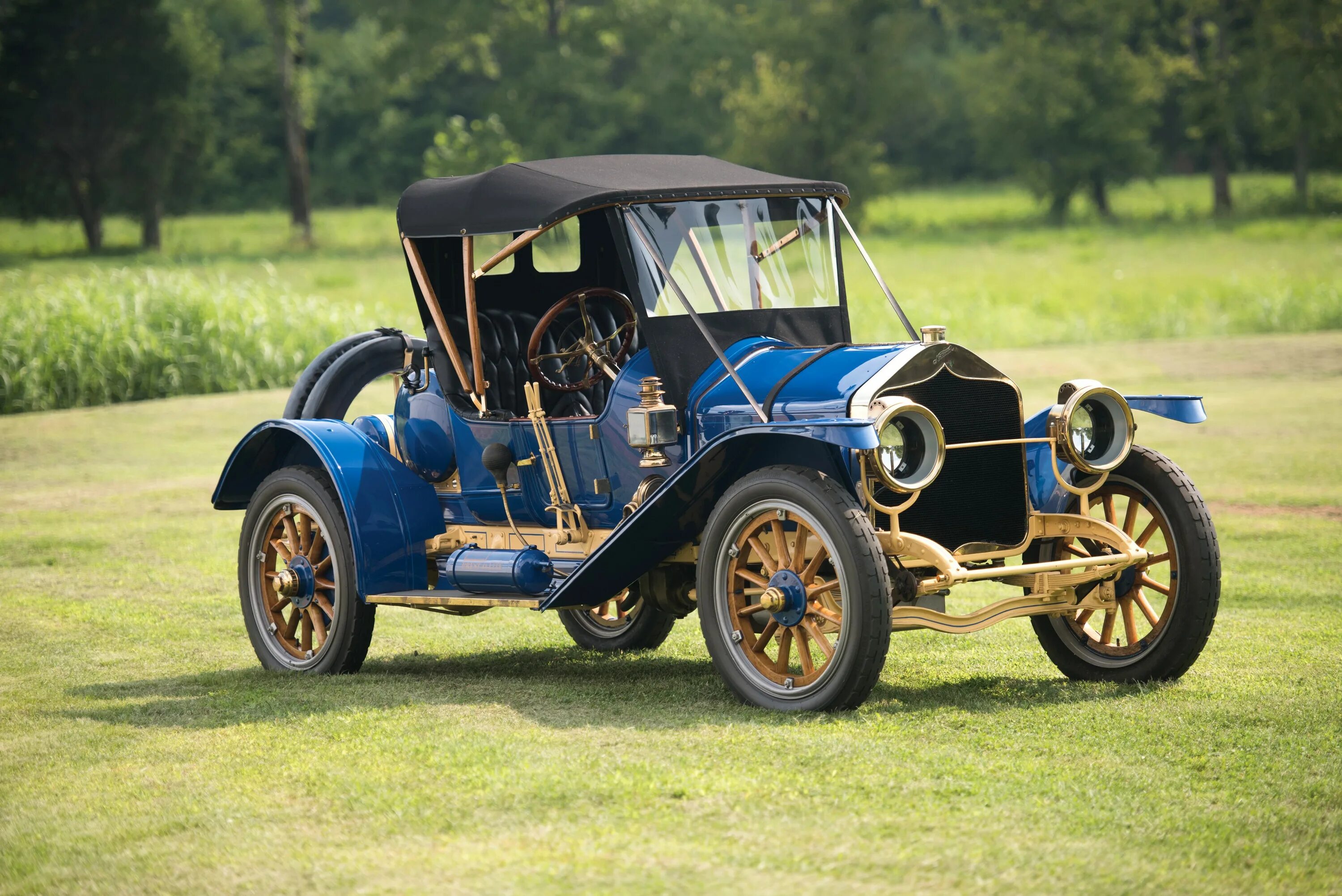 National model 40 Speedway Roadster 1911 года. Volvo 1911. БМВ 1911. Древние машины. Old bi