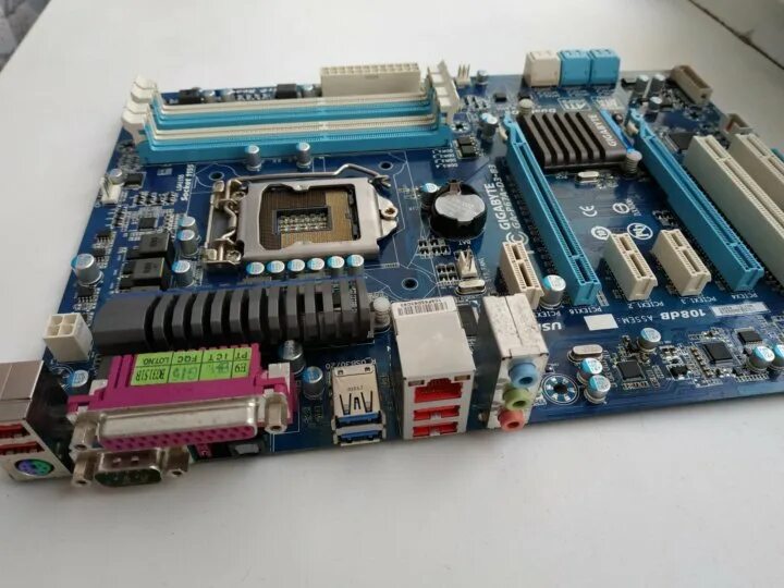 Gigabyte ga ds3 b3. Ga-p67a-d3-b3. материнская плата gigabyte p67a-d3-b3. gigabyte ga-p67a-d3-b3. gigabyte lga1155 ga-p67a-d3-b3.