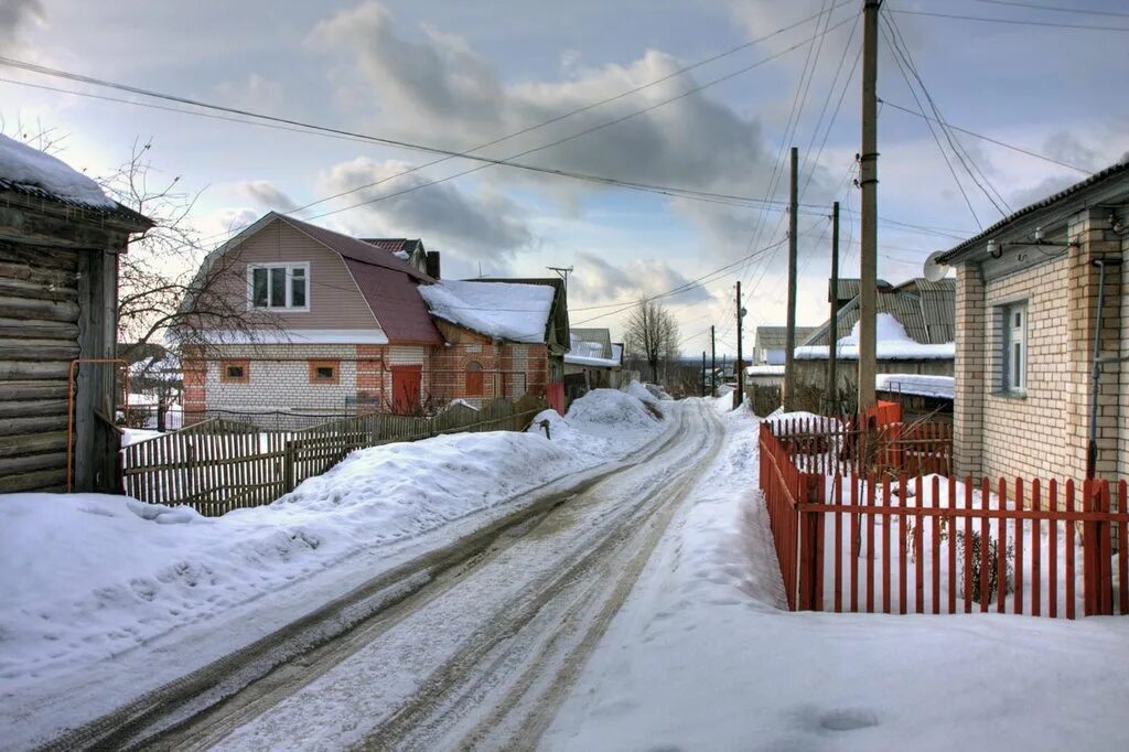 Погода красное на волге костромской области. Красное-на-Волге Костромская область. Пгт красное на Волге Кострома. Красное поселок Кострома. Поселок красное на Волге Костромская область фото.