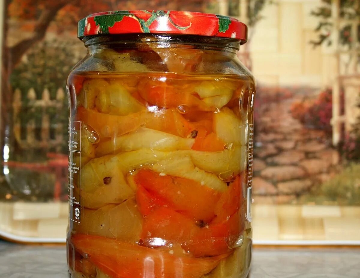 Маринованная на зиму. Маринов болгарский перец на зиму. консервированный болгарский перец. жареный перец на зиму. перец консервированный на зиму.