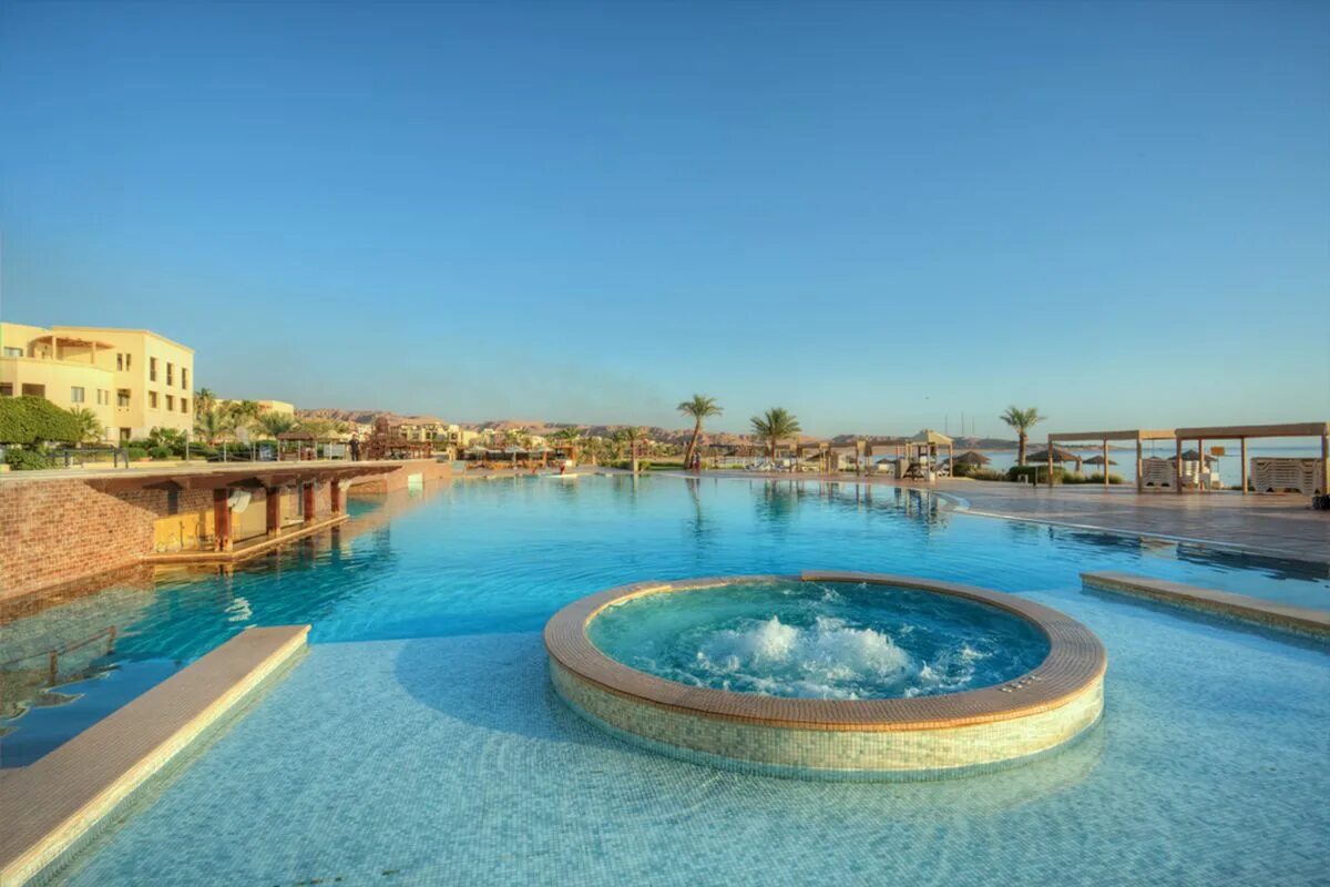 Иордания красное море. Иордания tala bay. grand tala bay resort 5 иордания акаба. рэдиссон акаба. иордания movenpick tala bay aqaba 5.