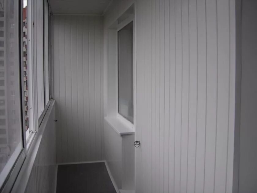 Обшивка пвх. Пвх вагонка для балкона. отделка балкона пластиковой вагонкой. отделка балкона пластиковая вагонка. отделка балкона вагонкой пвх.