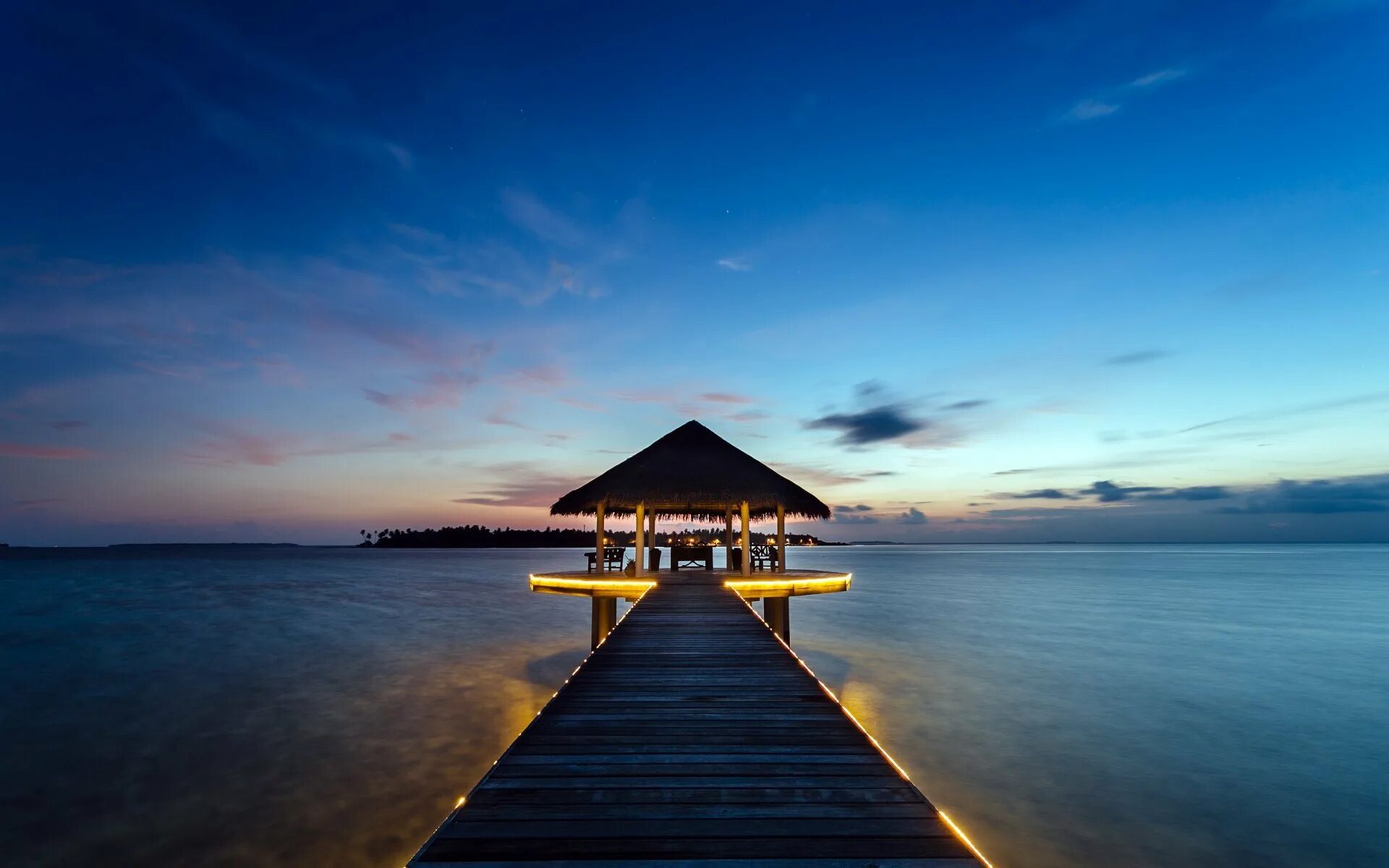 Мальдивы бунгало Пирс. Мальдивы закат. Море красивые места. Пирс на море.