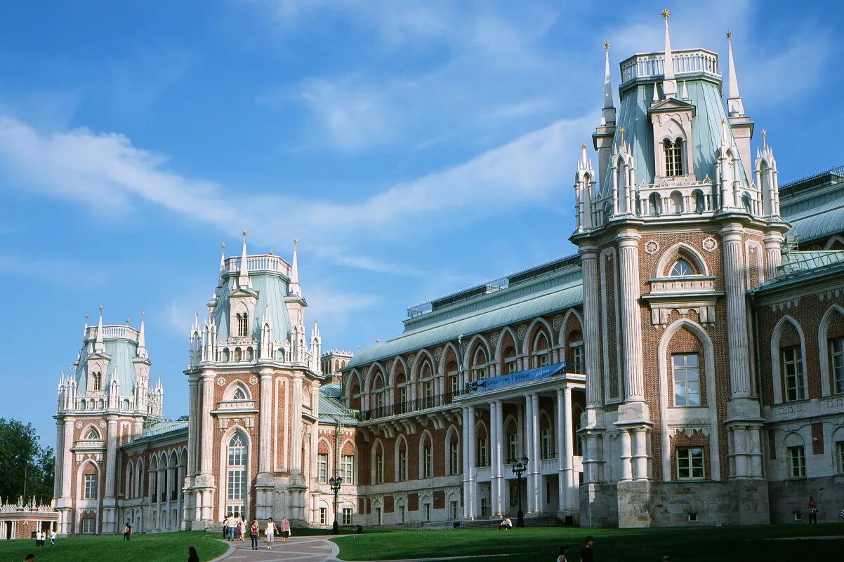 Дворец екатерины в москве. Большой царицынский дворец. И. И. Баженов).