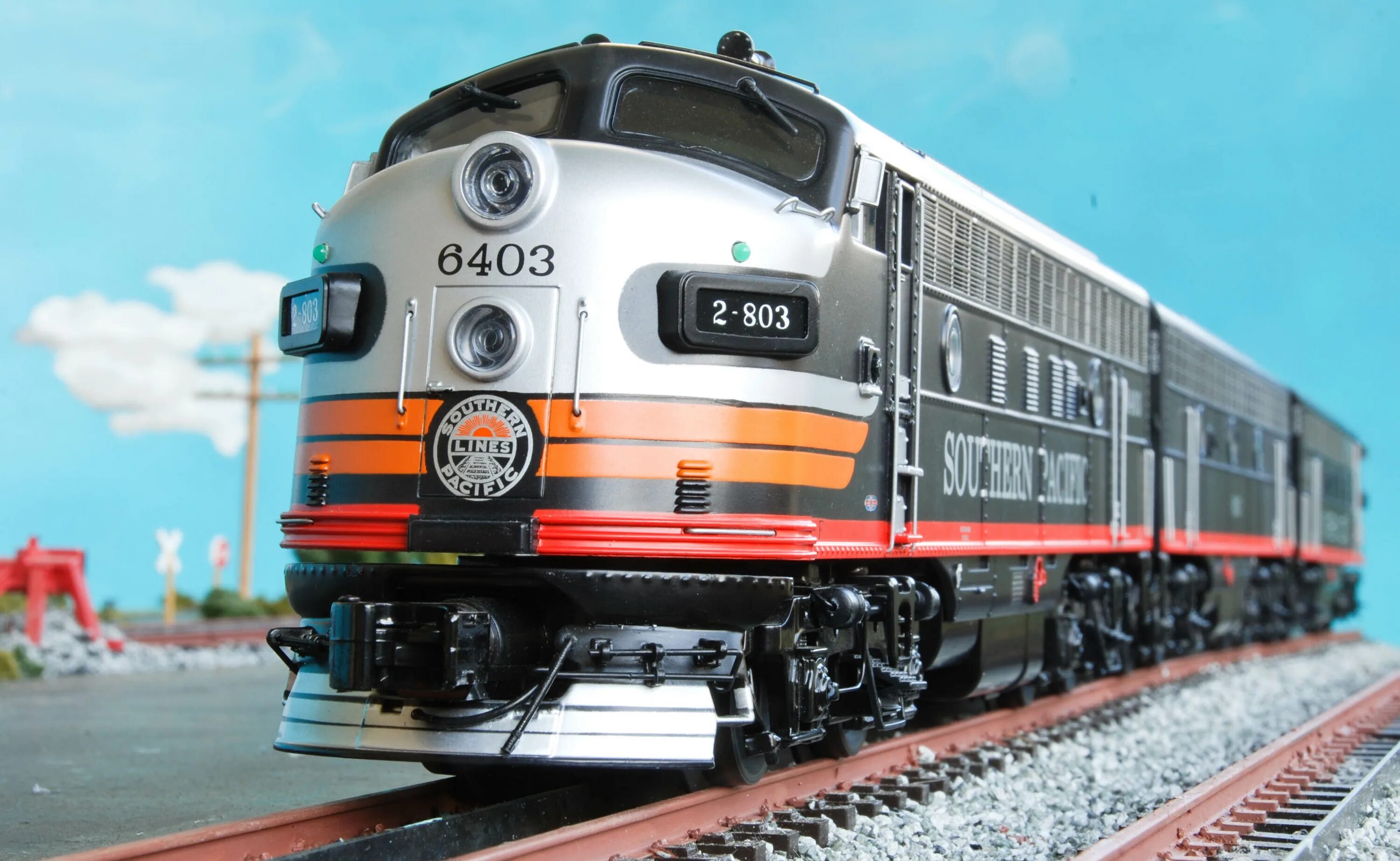 Профиль жд. Train full. Локомотивы европы. Товарный поезд. Паровоз фото.