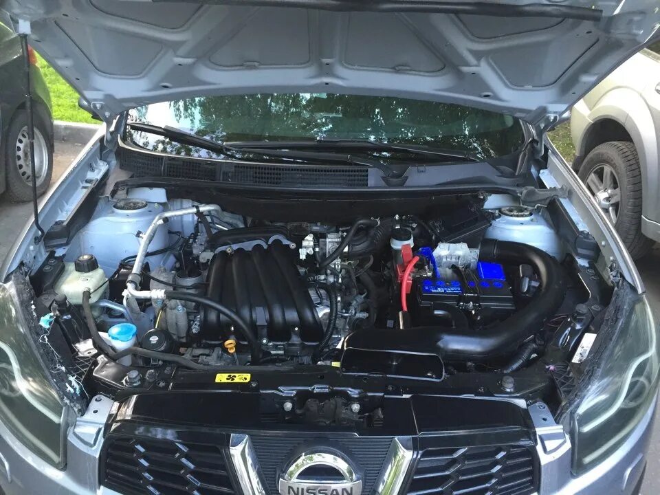 Ниссан кашкай подкапотное пространство фото Детейлинг под капотом Nissan Qashqai (1G), 2 л, 2011 года мойка DRIVE2