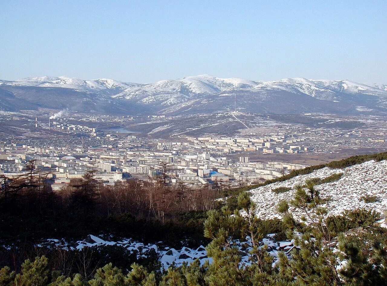 Время спб магадан. Магадан город. магадан 2004. магадан фото города. магадан 360 гигапиксельная панорама магадана.