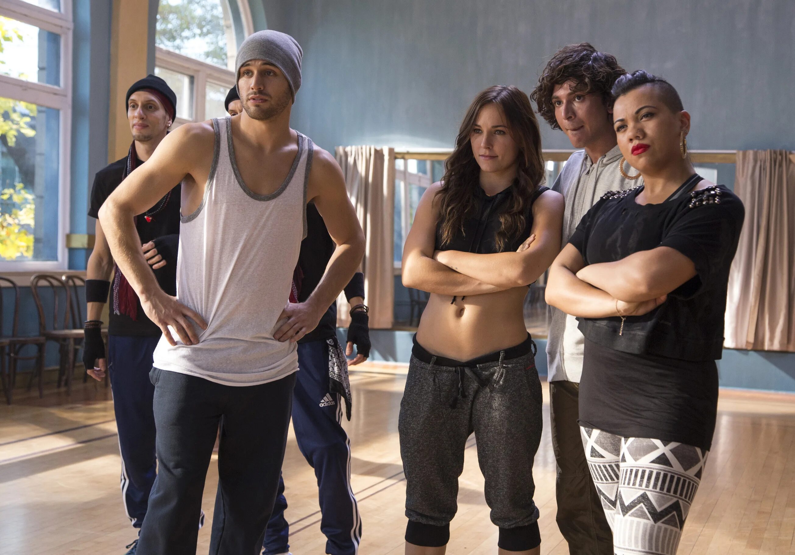 Бриана Эвиган шаг вперед 5. Шаг вперёд Step up, 2006. 1 музыку вперед