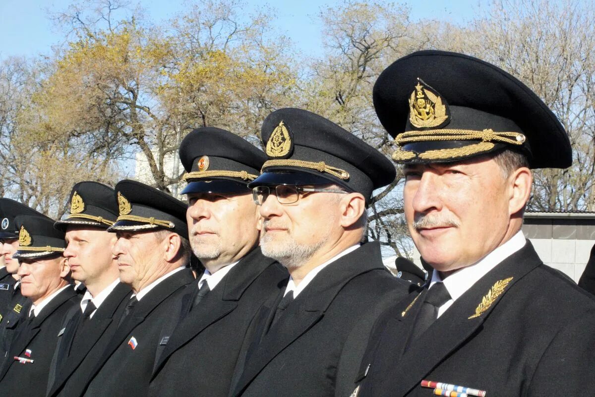 Парусник паллада владивосток. Паллада находка. Фрегат паллада. Парусник паллада 2019. Турбюро паллада город находка.