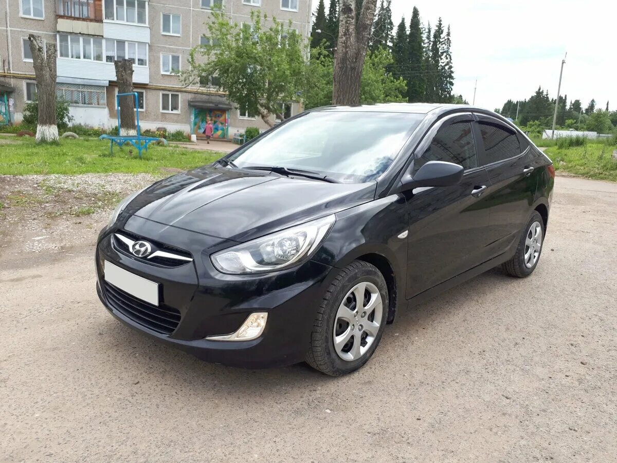 Hyundai Solaris 2011 черный. Хендай Солярис 2011 черный. Hyundai Solaris 2011 Black. Hyundai Solaris 1 2011 Black. Купить солярис в брянске